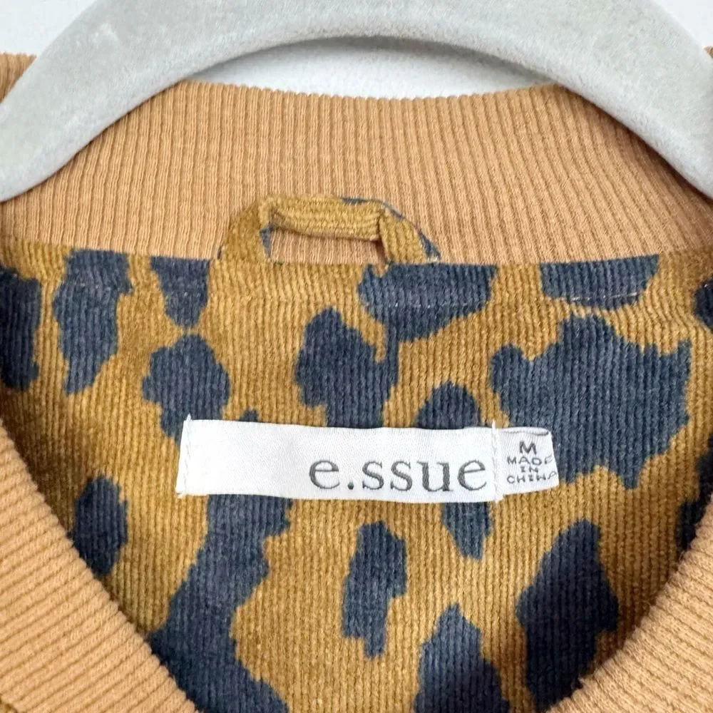 Essue | Animal Print Textured Semi Crop Zip Front Jacket Women’s Size Medium
